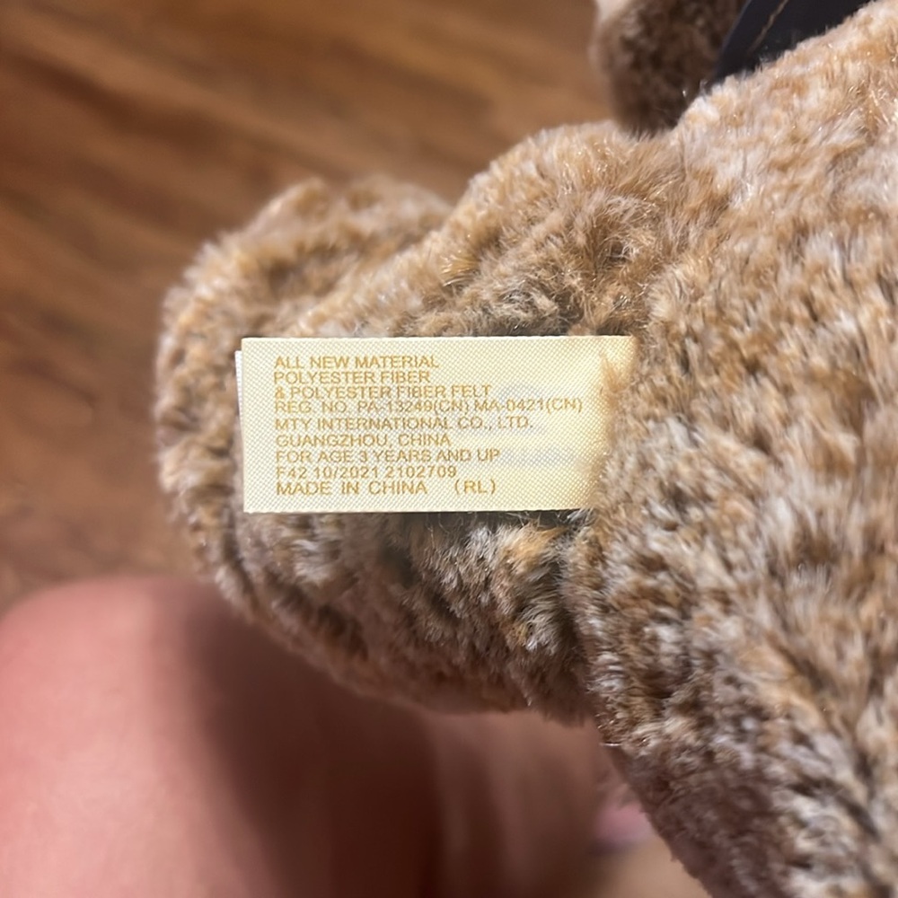 Peter Rabbit Plush Animated - Picture 5 of 5